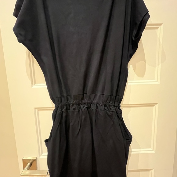 Message Factory navy-black cotton dress with drawstrings and pockets, super cozy - Picture 5 of 5